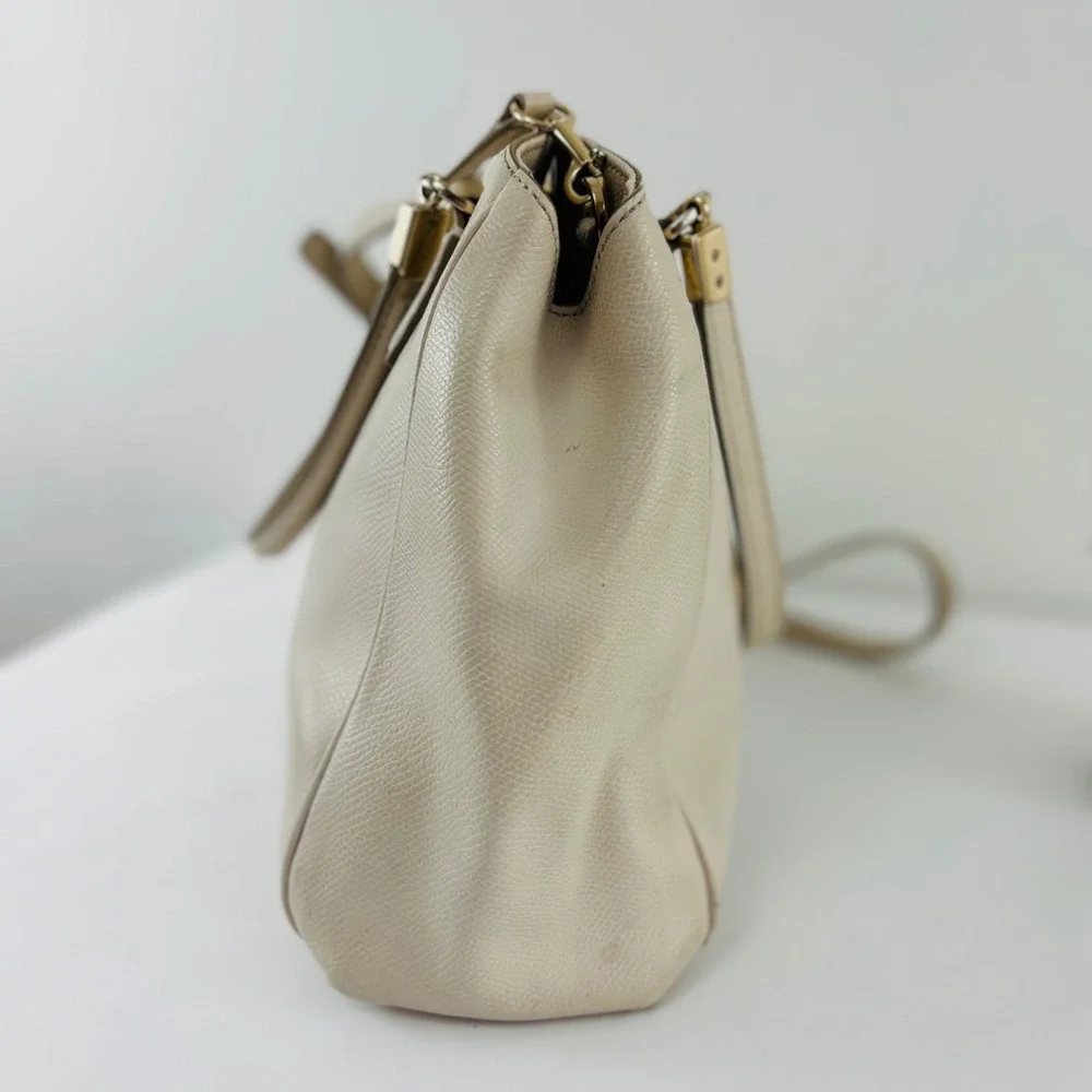 Coach Minetta Ivory Crossgrain Leather Satchel Crossbody Bag F34607